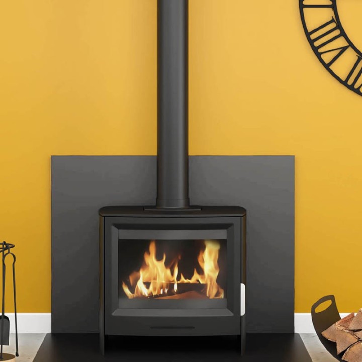 Placa de protecció de paret quadrada gris llisa per a estufes de pellets de llenya - Capska Placa de protecció de paret quadrada gris llisa per a estufes de pellets de llenya - Capska